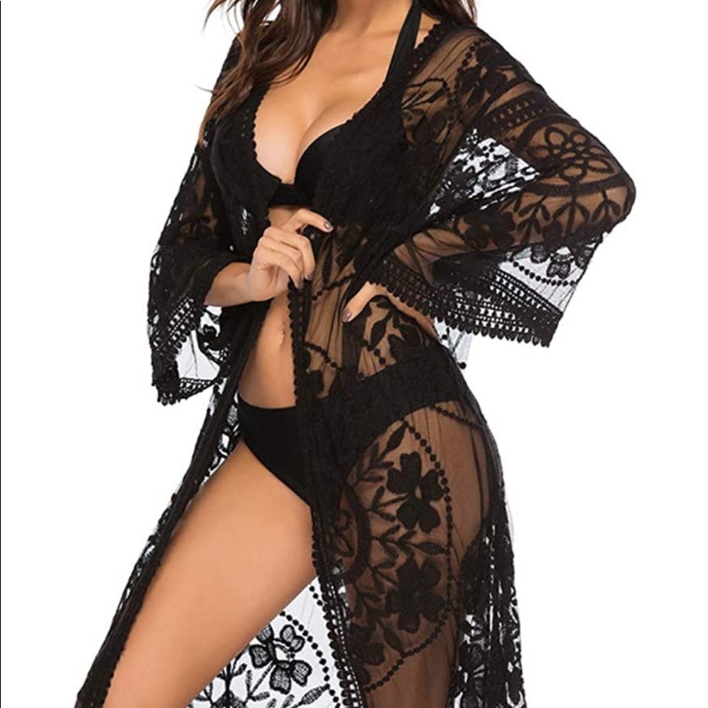 Black Lace Kimono OS
